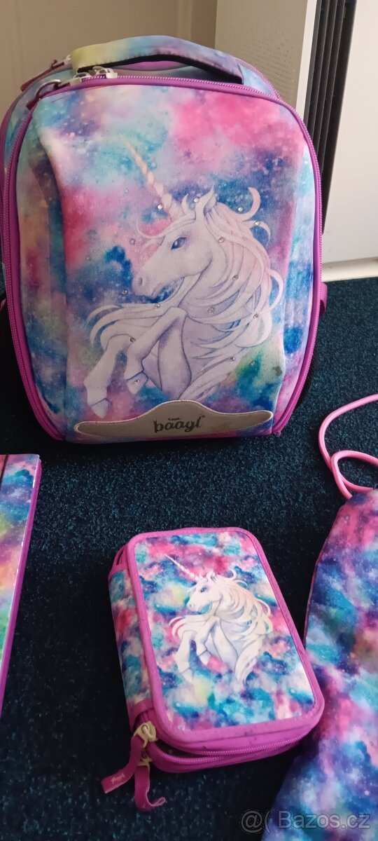 Prodám set do školy s aktovkou baagl dívčí - 2