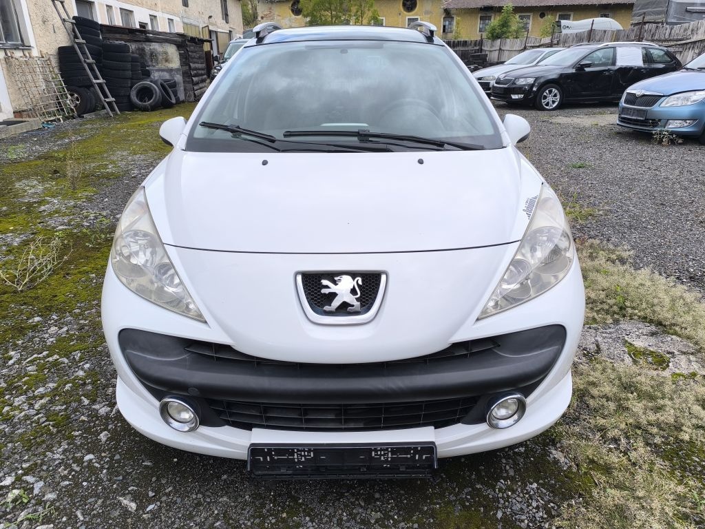 Peugeot 207 SW 1,4i 16v VTI 95 Urban Move - 2