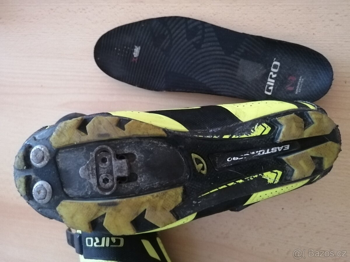 Kopačky, cyklotretry a tretry, termoobal., snowboard - 2