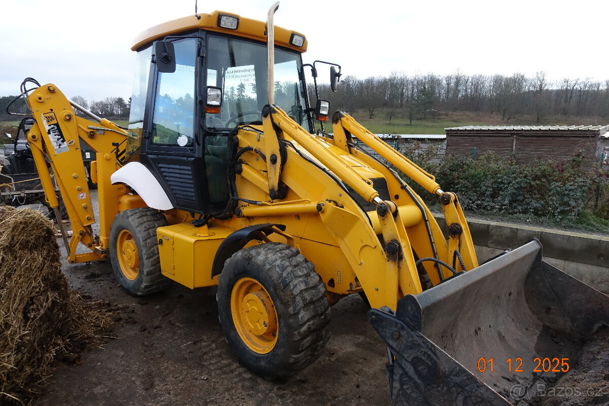 Prodám traktor-bagr - 2