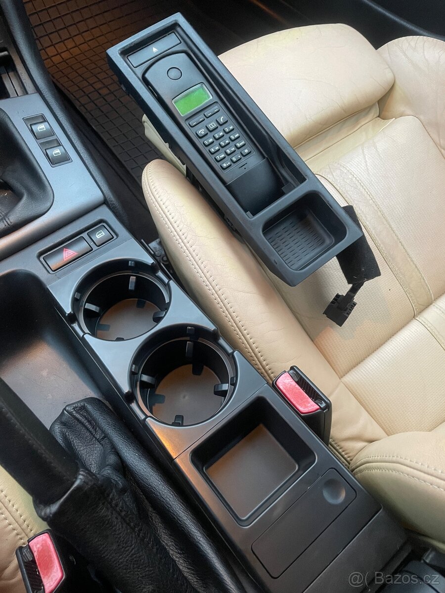 NÁPOJÁK BMW E46 - NOVÝ - 2