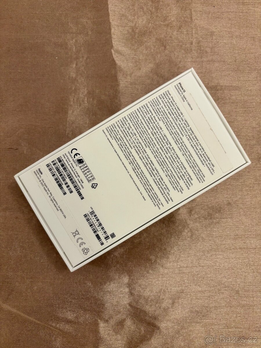 Apple iPhone 13 128GB Midnight VODAFONE - 2