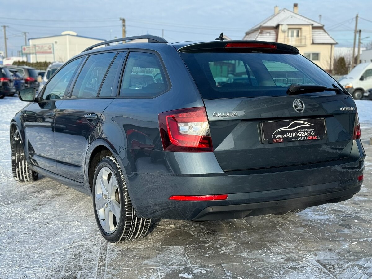 Škoda Octavia Combi 2.0 TDI Soleil DSG - 2