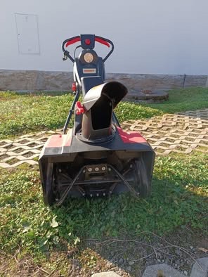 Sněhová fréza Hecht 9201 - 2