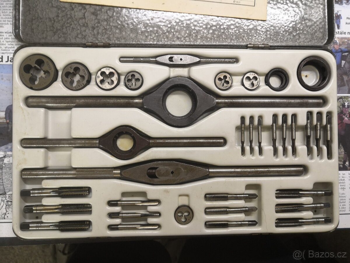 P:sada závitníků narex M1 čsr - 2