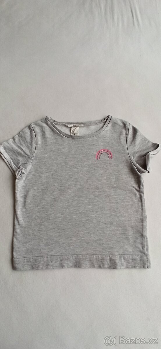 Teoláky + 3 trička s kr.rukávem, vel. 122-128 - 2