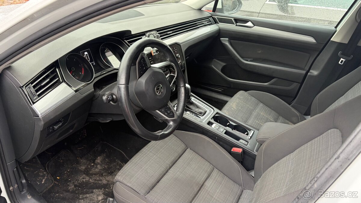 VW Passat B8 (2019 - 2