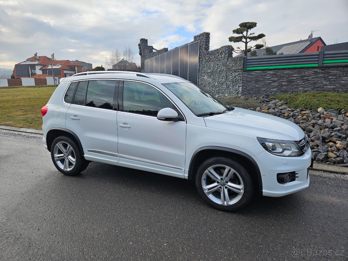 VW Tiguan 2.0TDi R line - 2