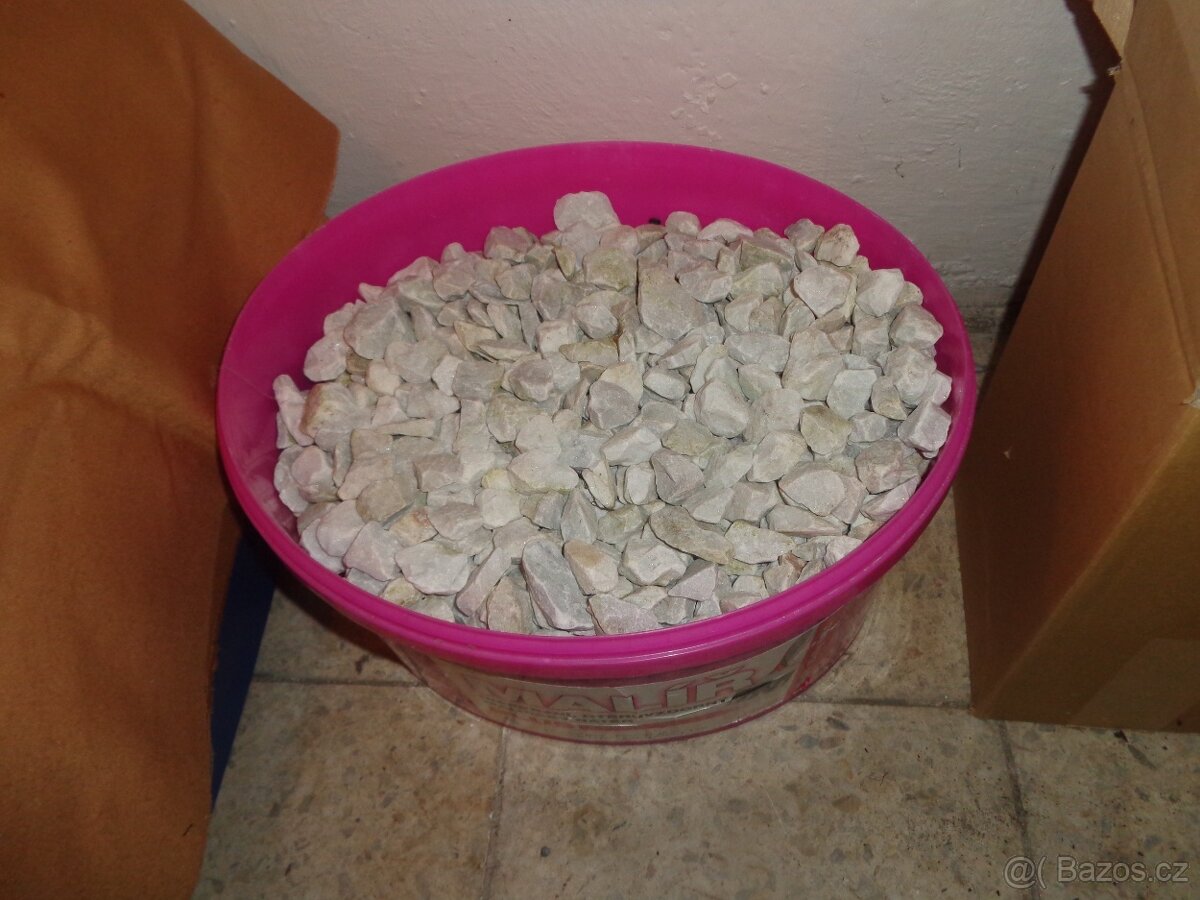 Dekorační kameny do zahrady či k jezírku - 2