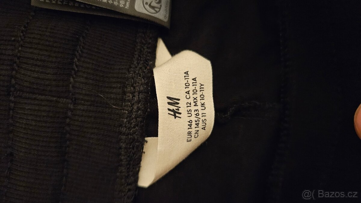 Prodám tepláky HM 146 černé - 2