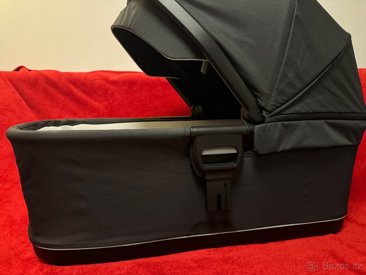 Korba TUG3 černá - 2