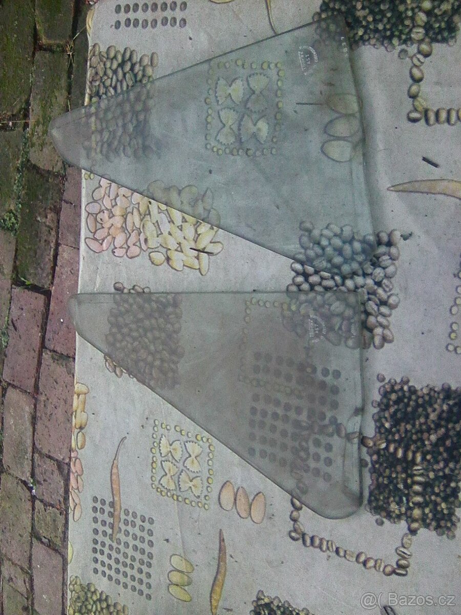 škoda mb 1000/100nahr díly - 2