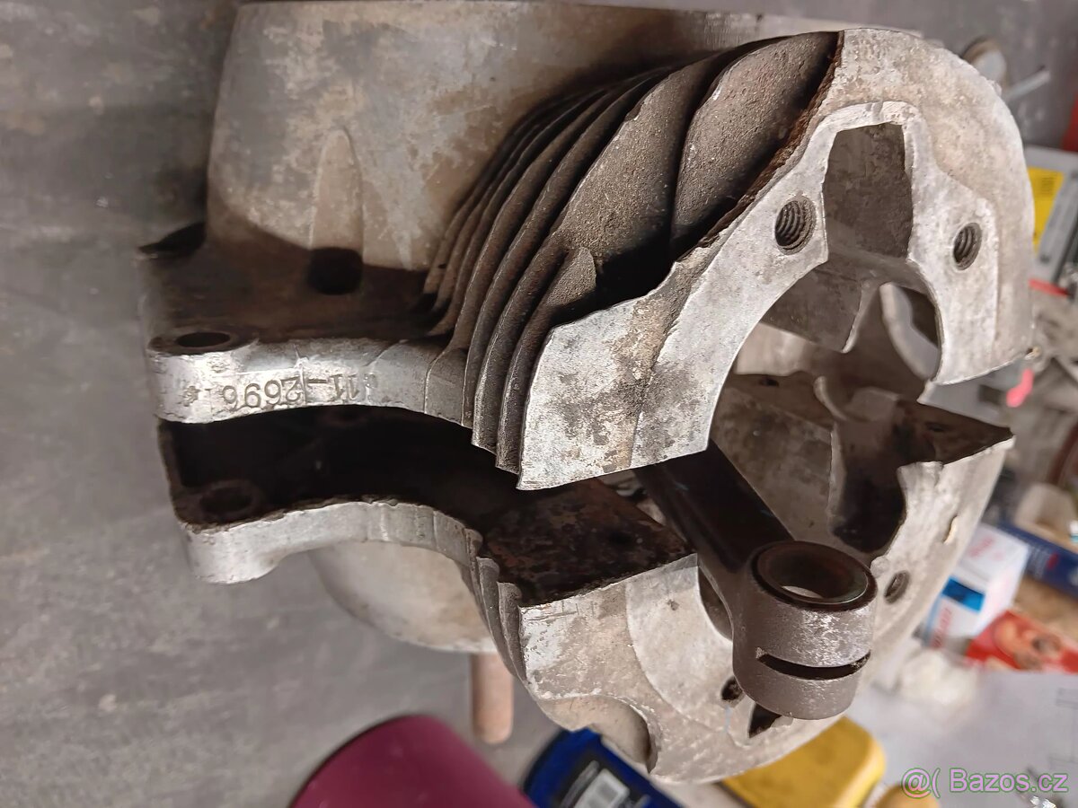 Motor jawa 250 perák - 2