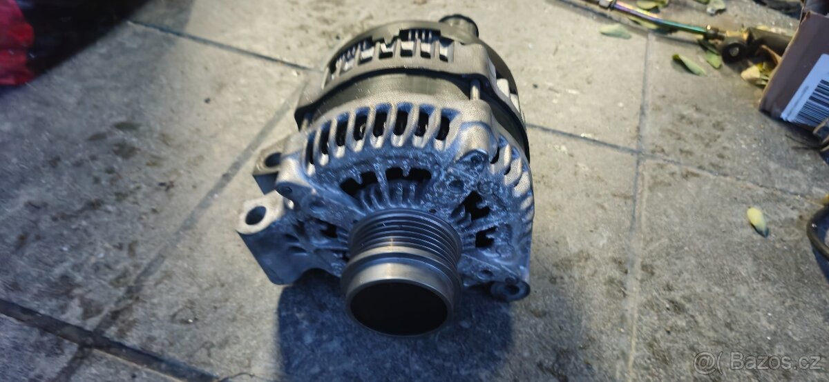 Alternator land rover 3.0tdv6 range rover - 2