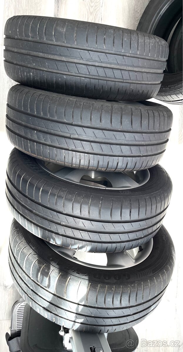 195/55 R15 - 2