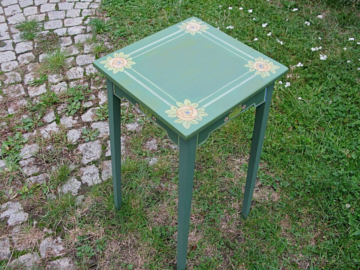 Květinový stolek malovaný, stolička - 2