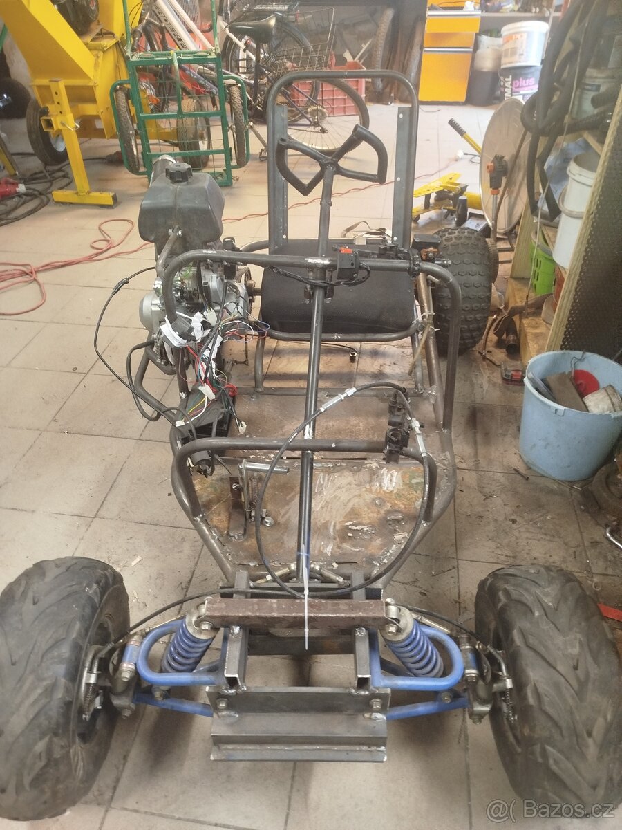 Motokára 125ccm motor že Čtyřkolky