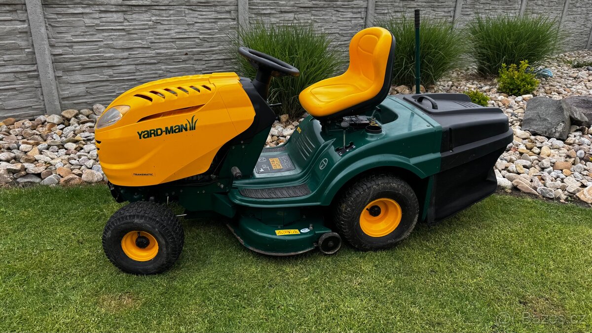 Zahradní traktor, traktůrek MTD YARD MANN 13,5HP - 2