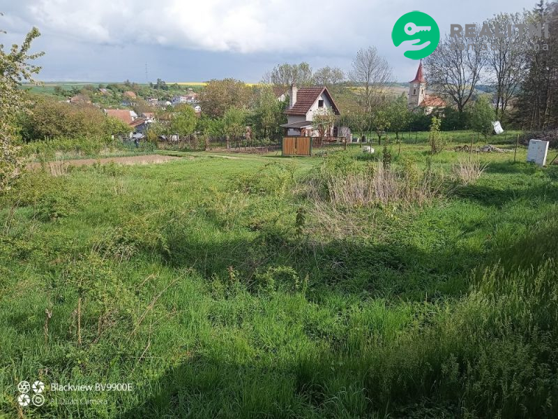 stavební pozemek - 2