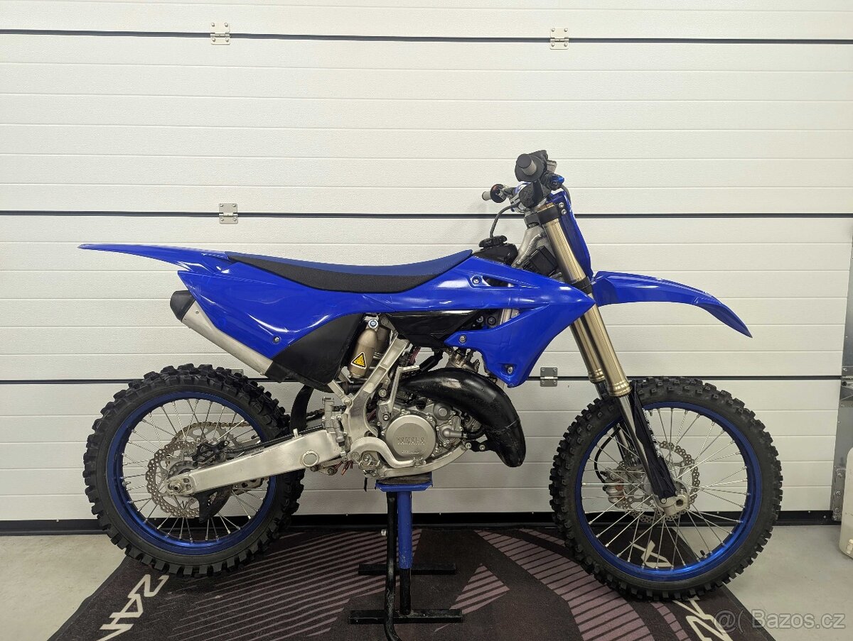 YAMAHA YZ 125