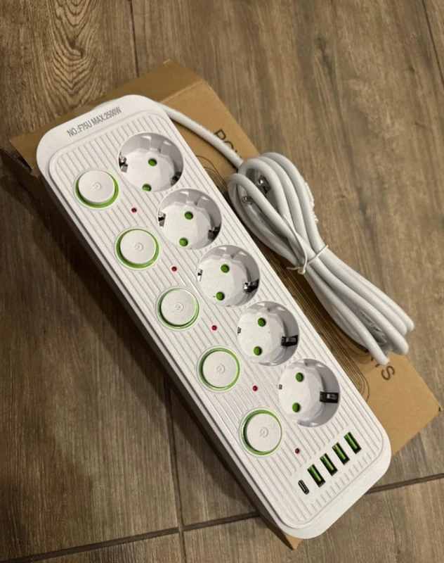 Prodlužovací kabel pro 5 zásuvek /4xusb-A+usb-c/2m kabel/250 - 2