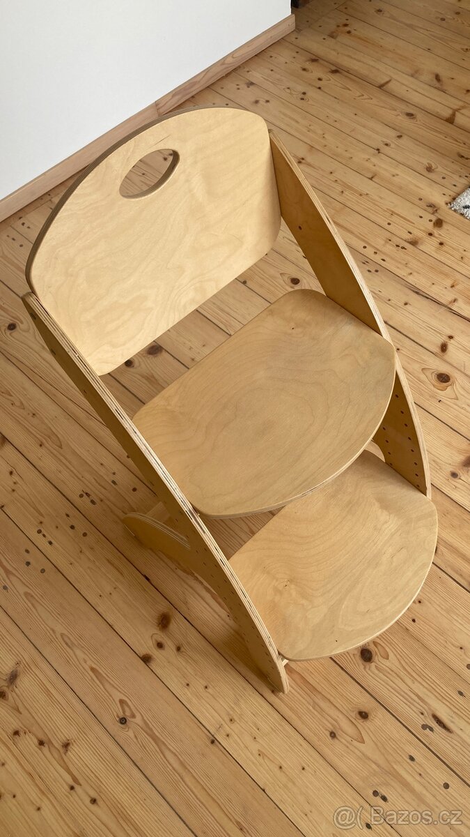 Rostoucí židlička - 2