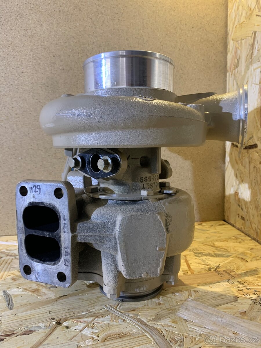 Turbo Holset HX35 - 2