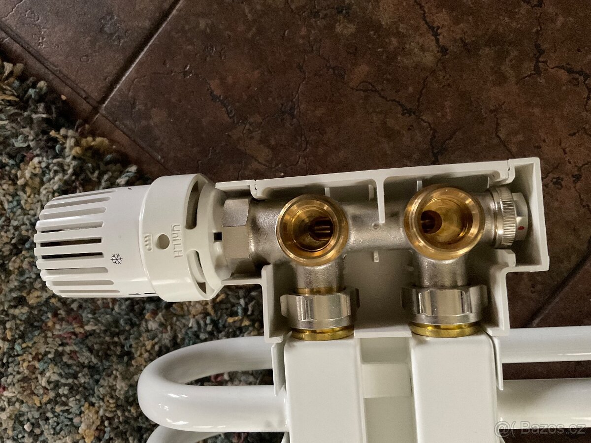 Designový koupelnový radiátor/řebřik HSK, PC kolem 700€ - 2