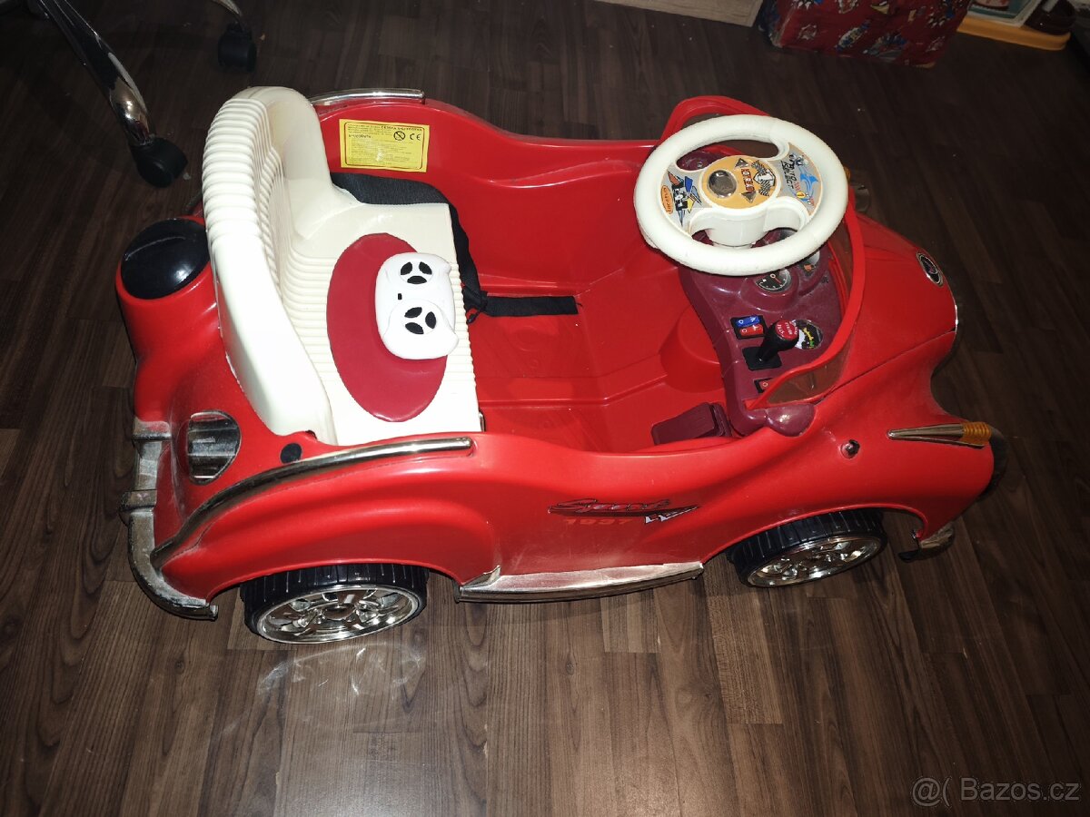 Elektrické retro autíčko - 2