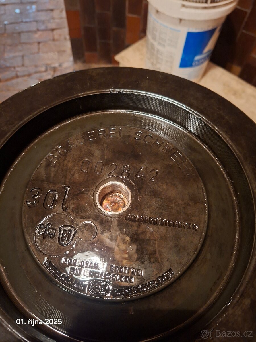 Nerezové sudy na víno - 2