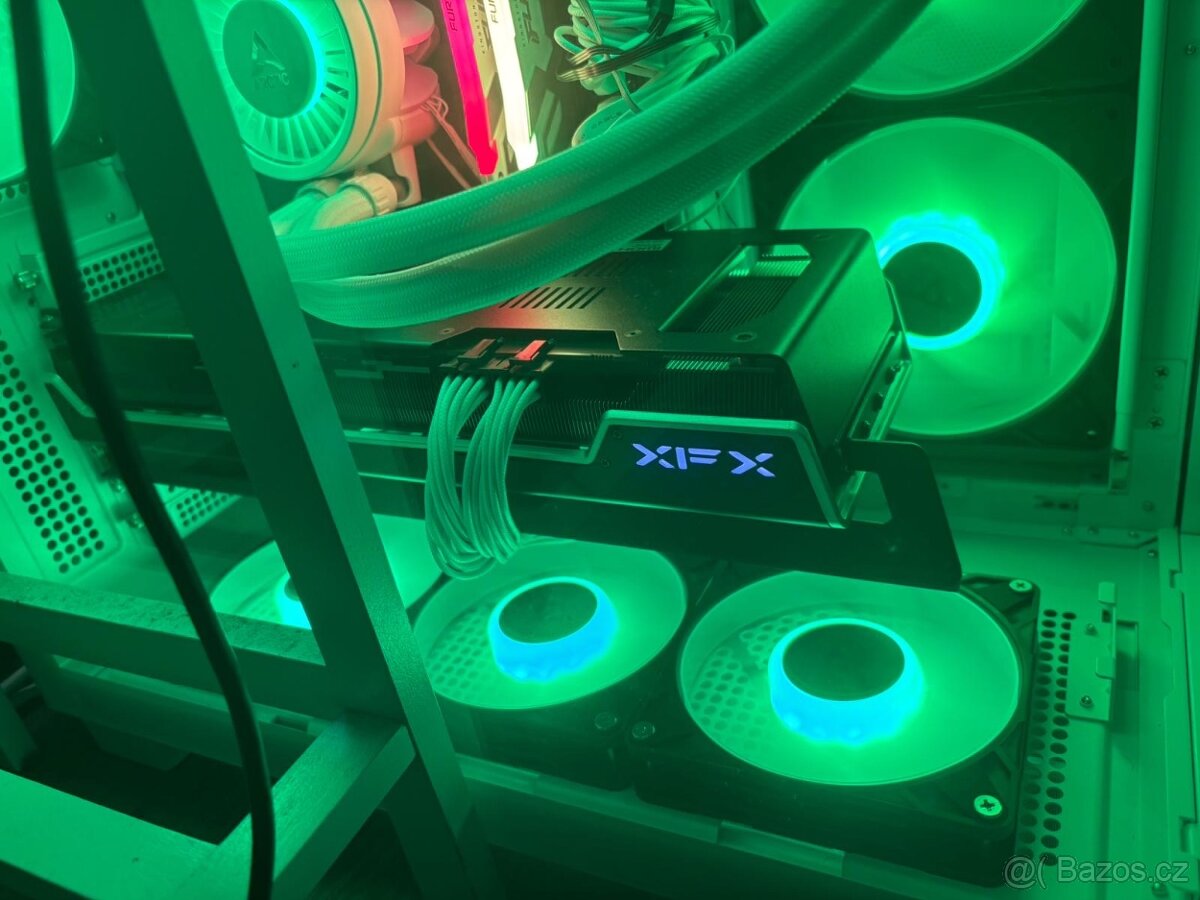 XFX Radeon 7900XT speedster merc 310 20gb - 2