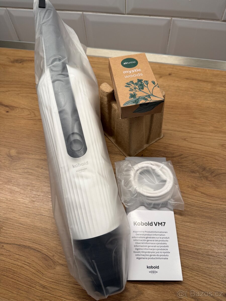 Ruční aku vysavač Vorwerek Kobold VM7 + vůně do vysavače - 2