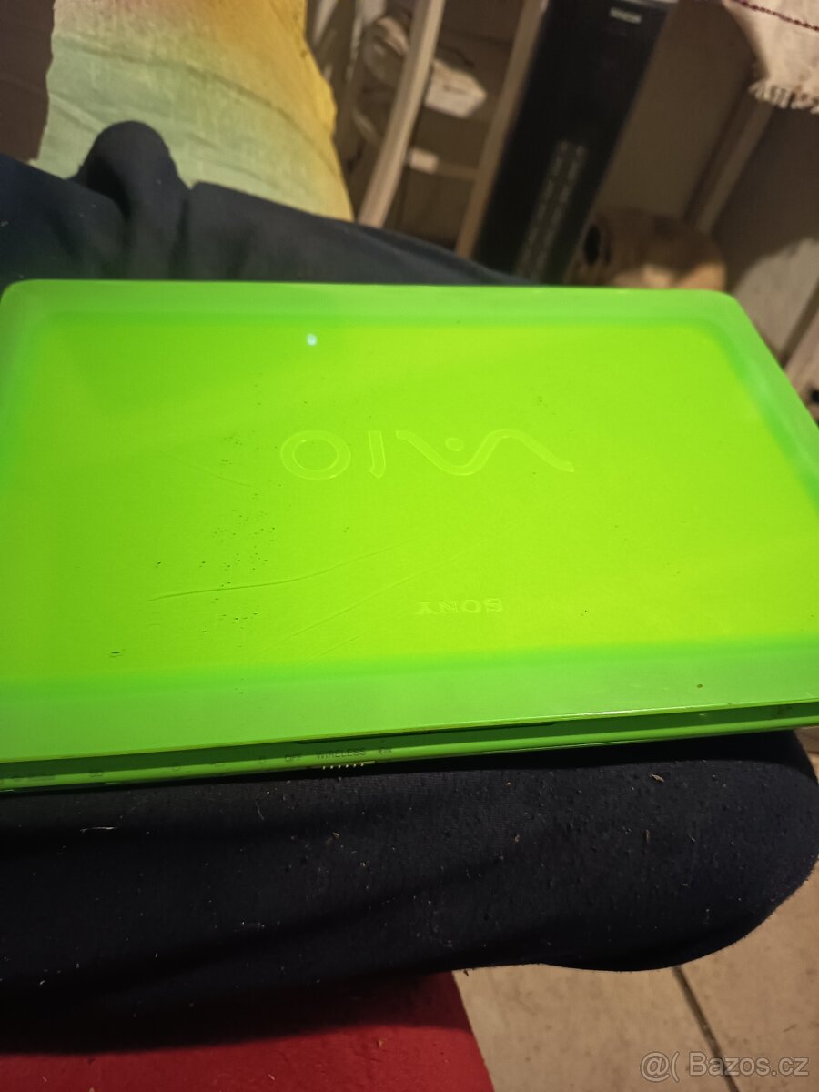 Prodám Sony vaio - 2