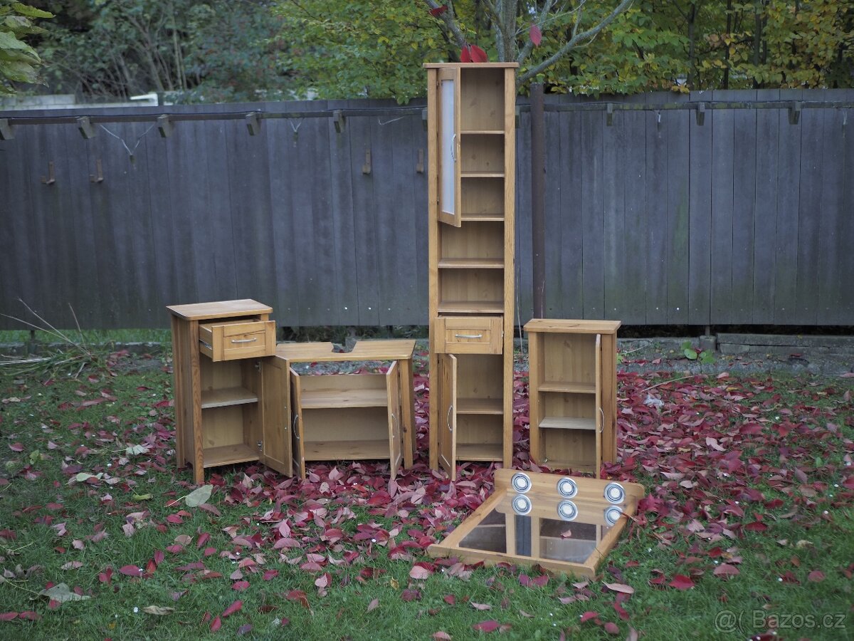 REZERVOVÁNO - Set koupelnového nábytku - 2