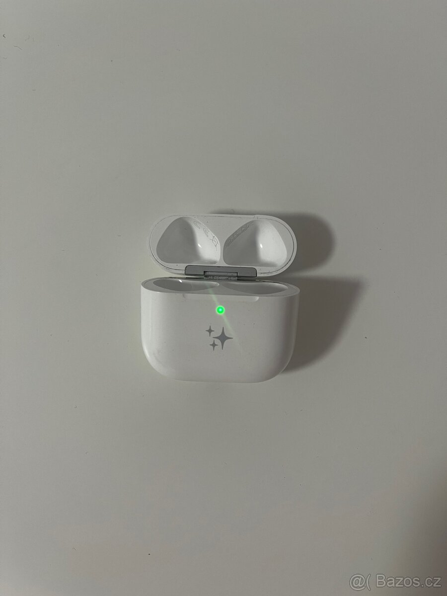 Pouzdro Airpods 4 gen (ANC) - 2