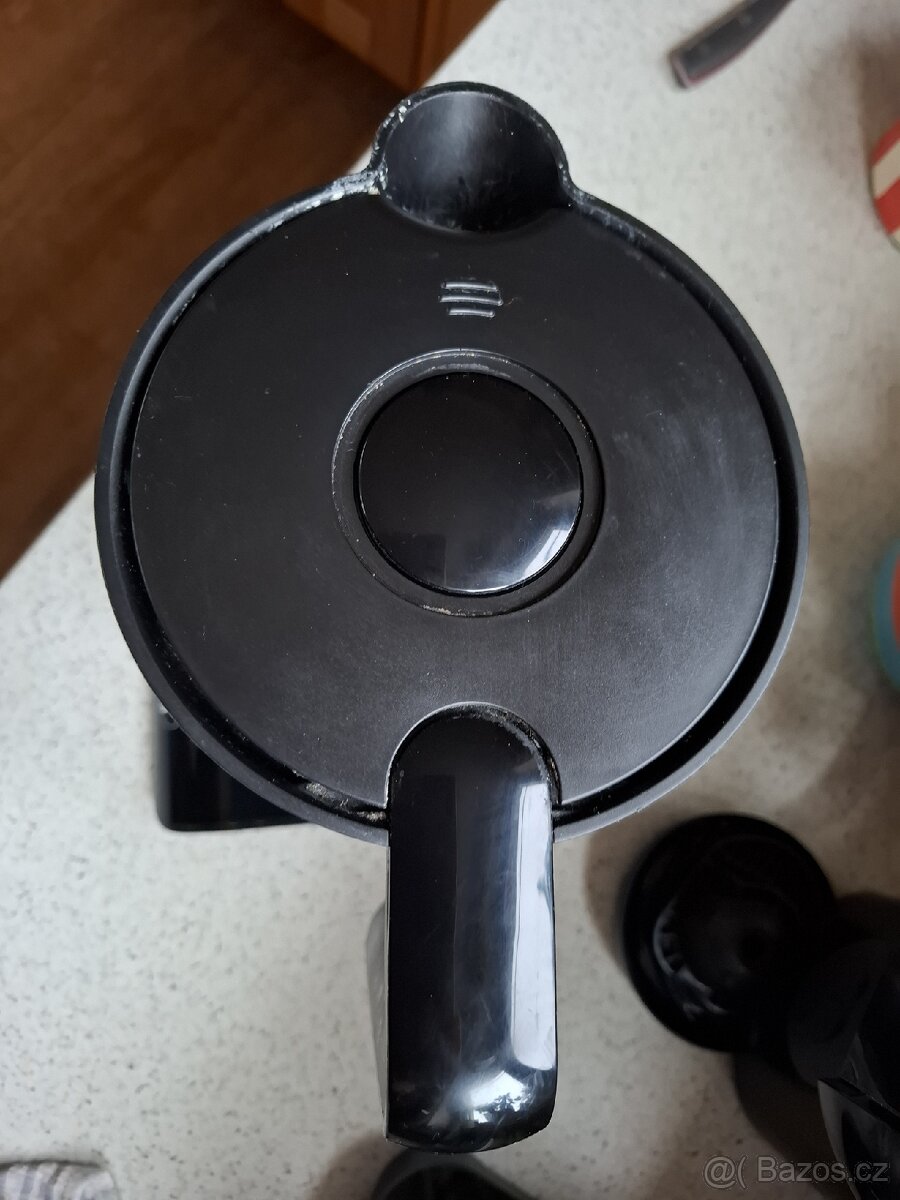 Rychlovarna konvice Bosch - 2