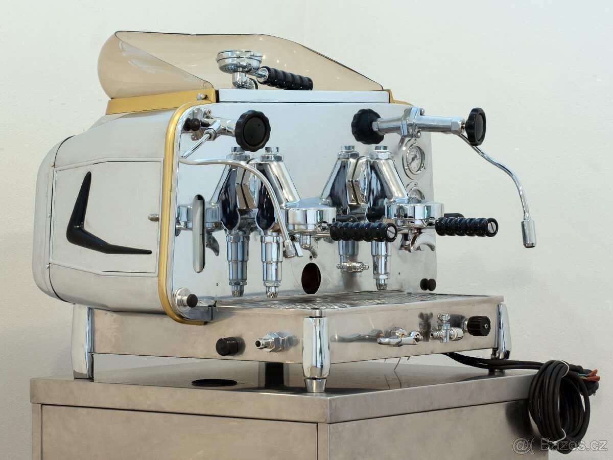 Faema E61 – originál po servise, top stav - 2