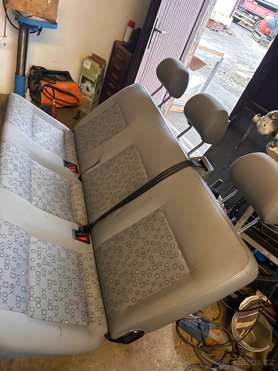 Autosedacka volswagen t5 - 2