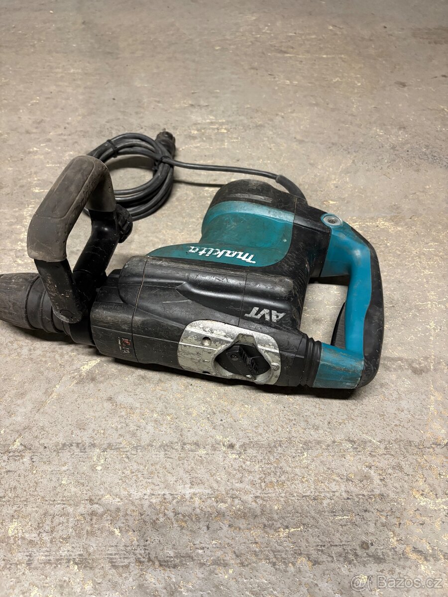 vrtací kladivo Makita HR4511c, SDS MAX - 2