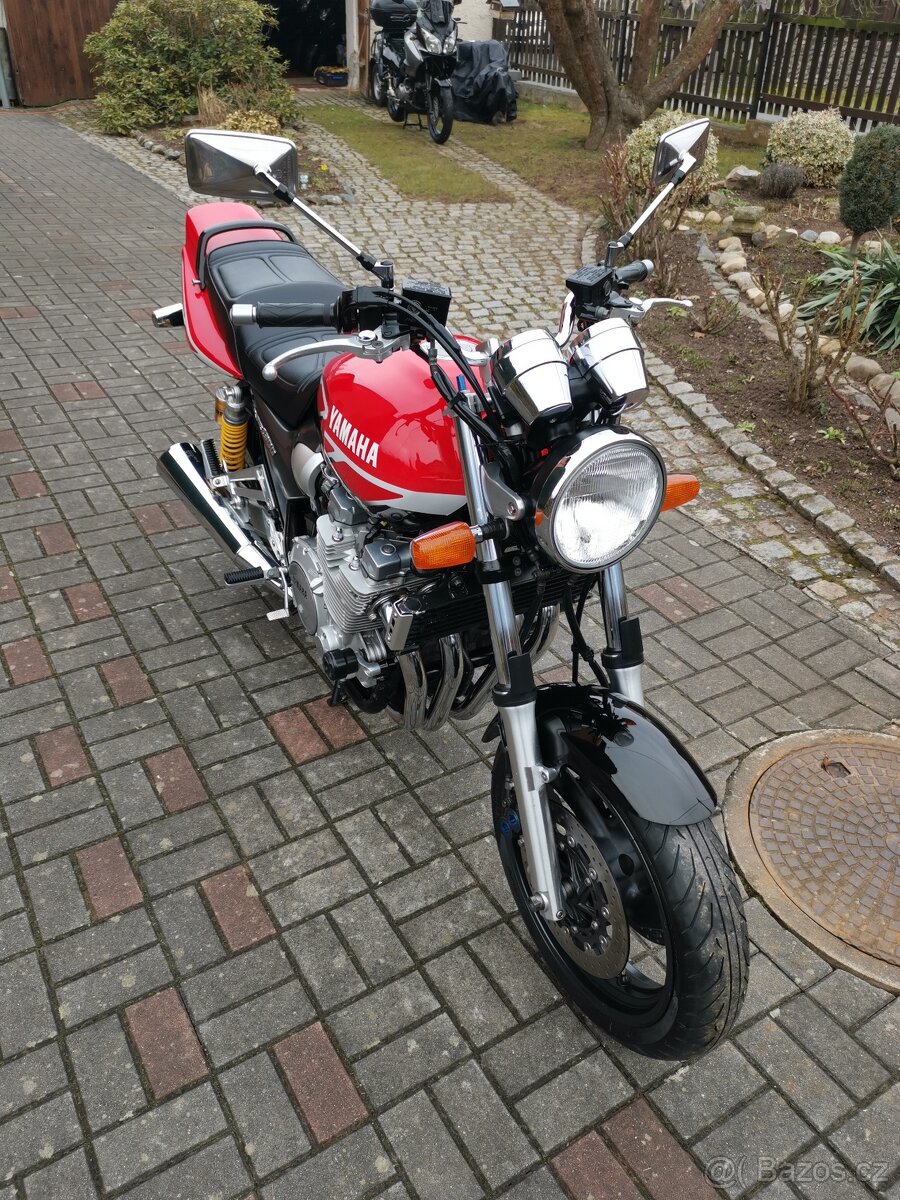 Yamaha XJR 1300 SP - 2
