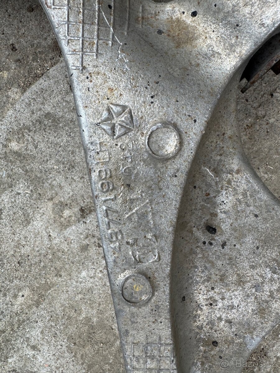 Rameno Dodge ram - 2