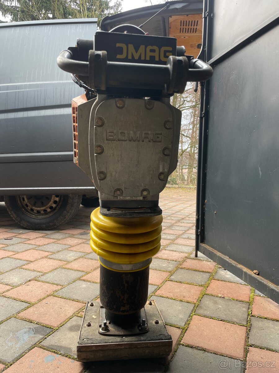 Žába Bomag - 2