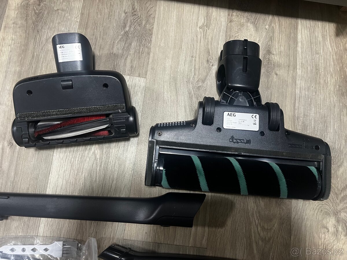 AEG Clean 6000 - příslušenství nové - 2