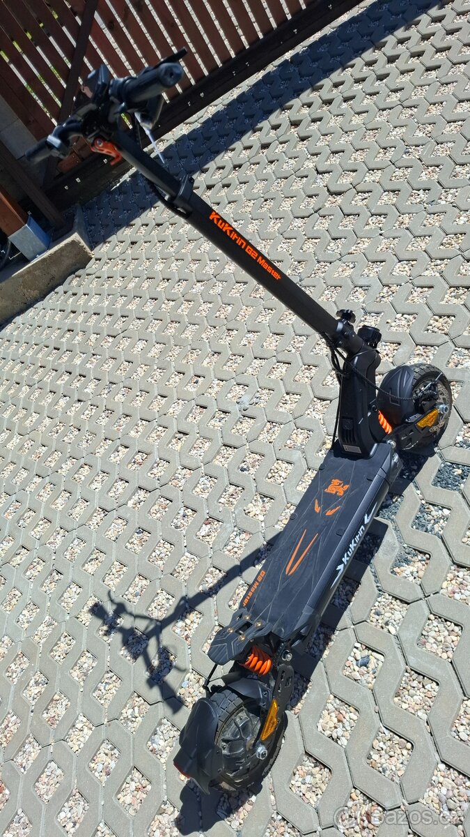 Elektrická koloběžka Kukirin G2 Master - 2