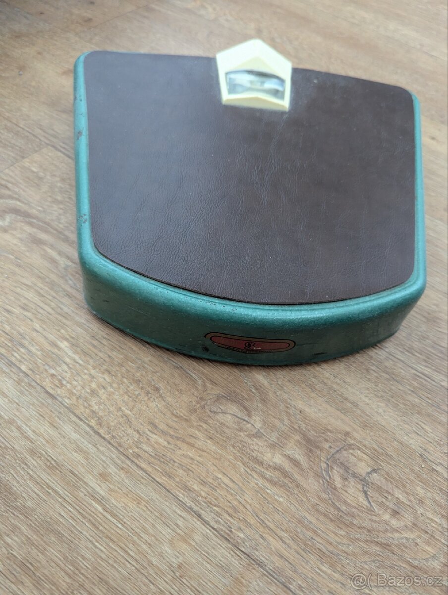 Váha kovová za 350 - 2