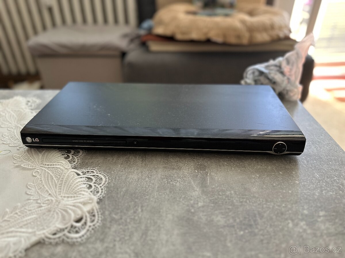 DVD přehrávač LG - 2