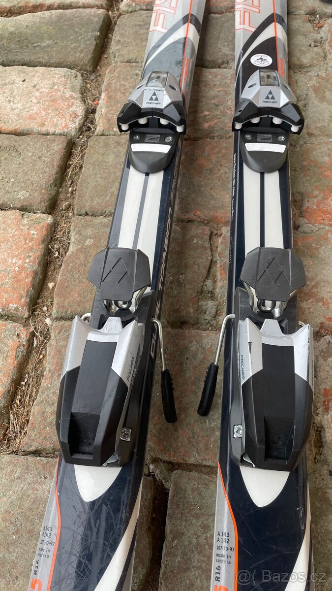 Lyžařský komplet Fischer 155 cm + boty Salomon vel. 26 – TOP - 2