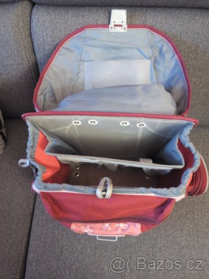 Prodám školní aktovku Topgal - 2