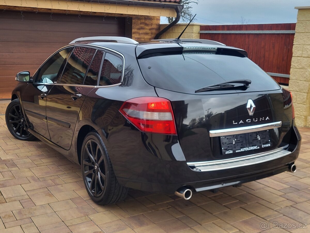 Renault Laguna III 2.0dCi 127kW 4Control - Webasto - 2x sada - 2