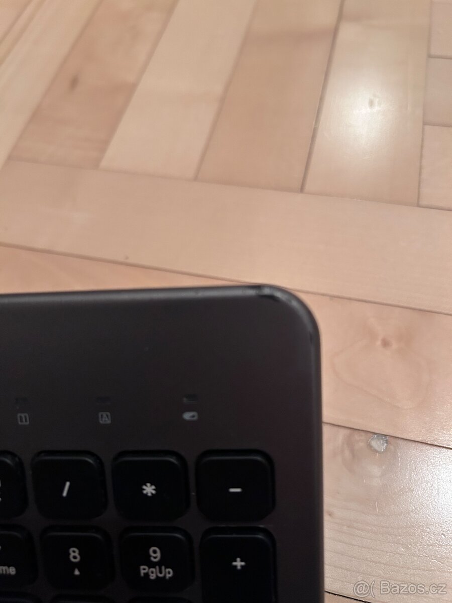 Bezdrátová klávesnice Hama - 2